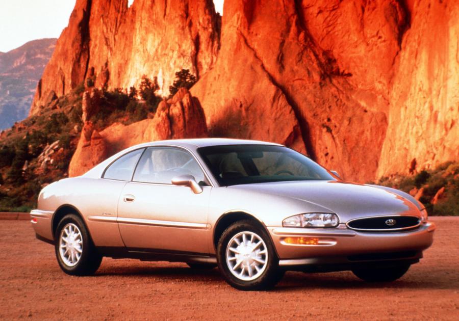  Buick Riviera (D07 GD2) 1995 года  (фото 14 из 23)